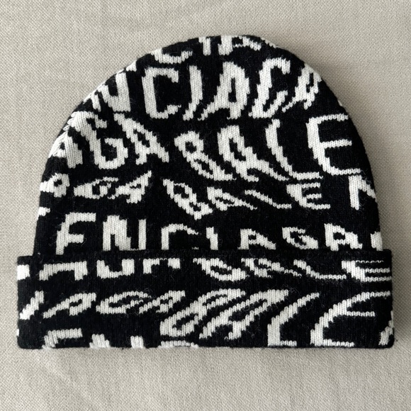 🖤Balenciaga🖤Wool Knit Logo Beanie - Picture 3 of 10